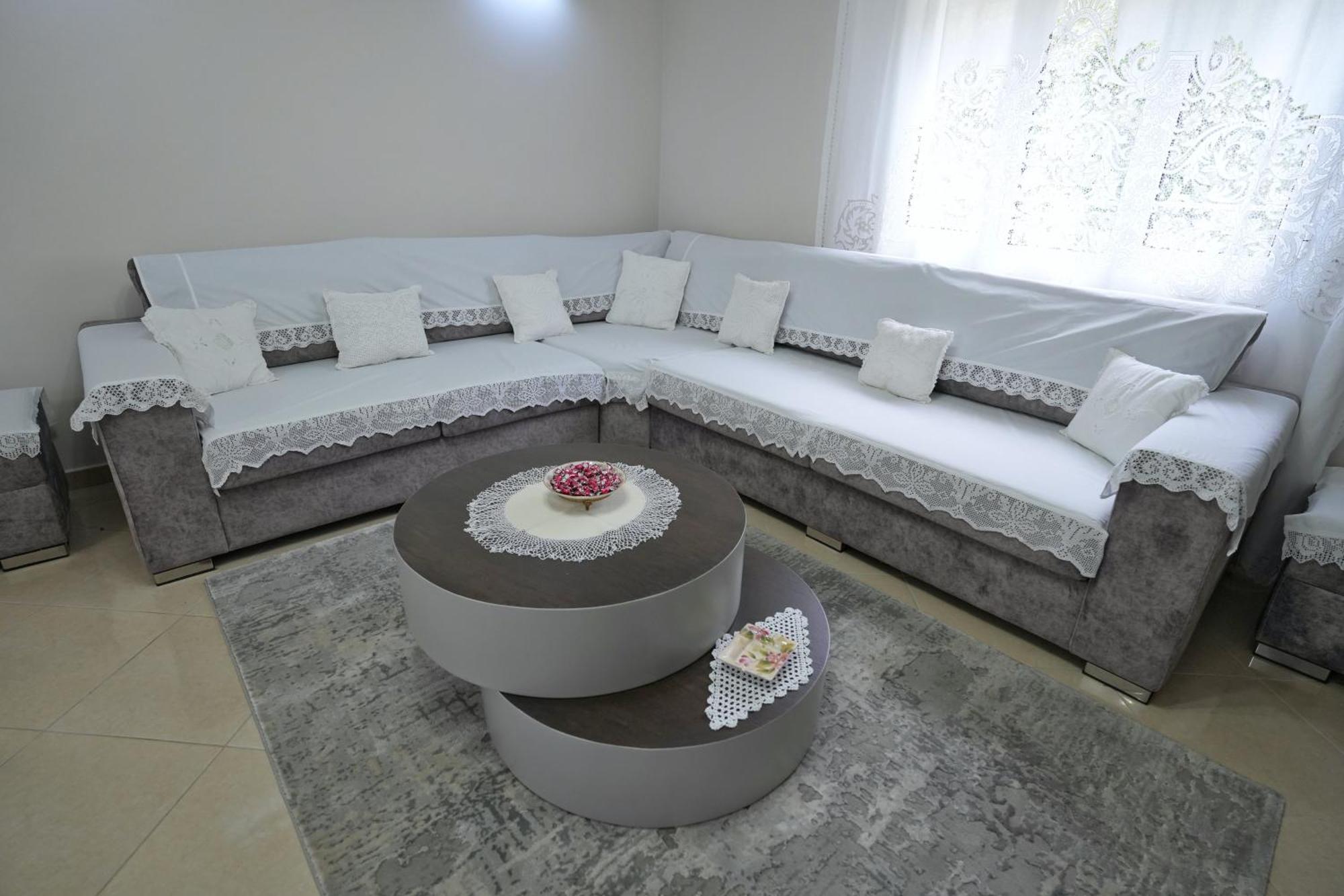 Vila Banushi Gjirokastër 외부 사진