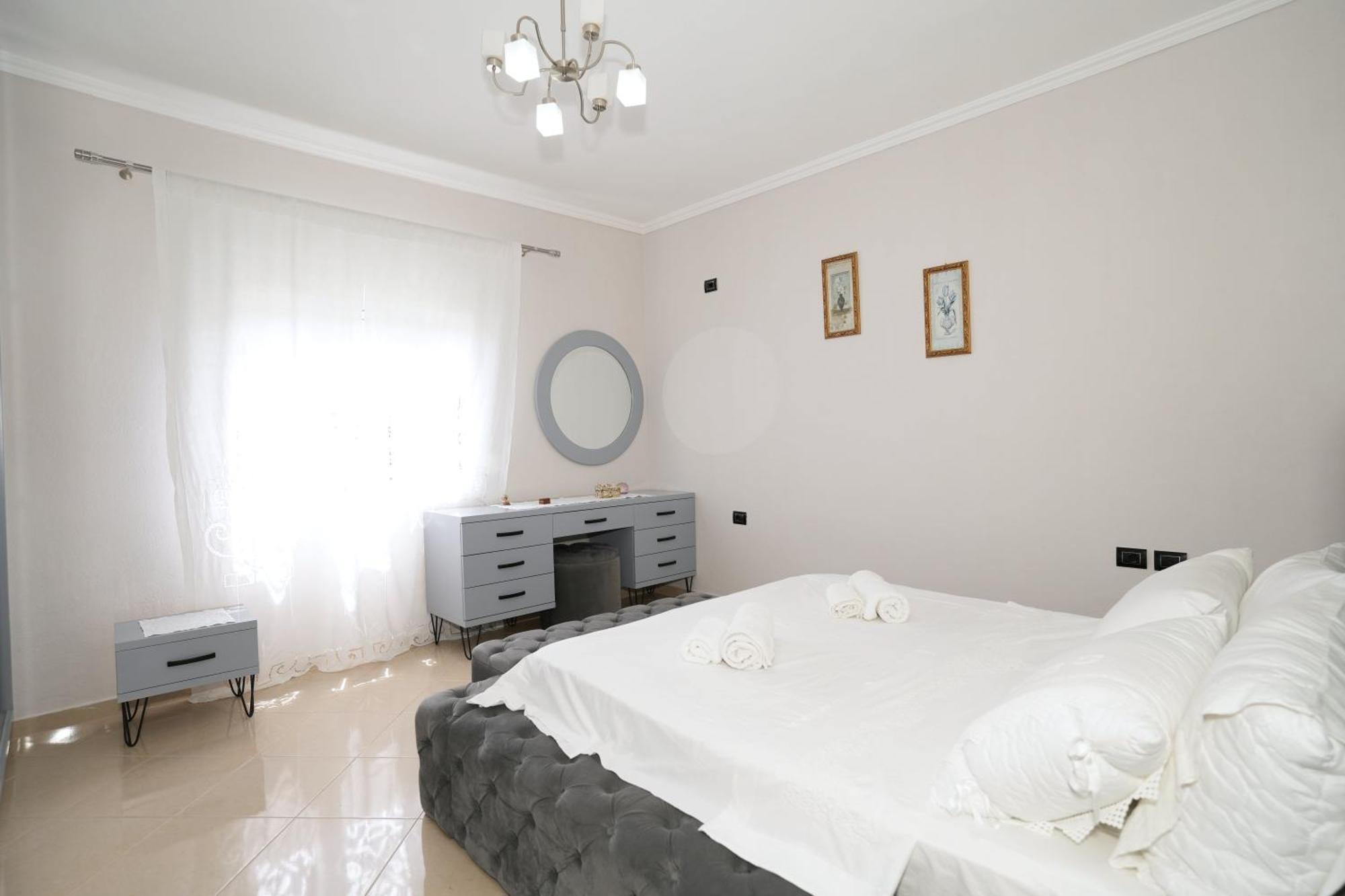 Vila Banushi Gjirokastër 외부 사진