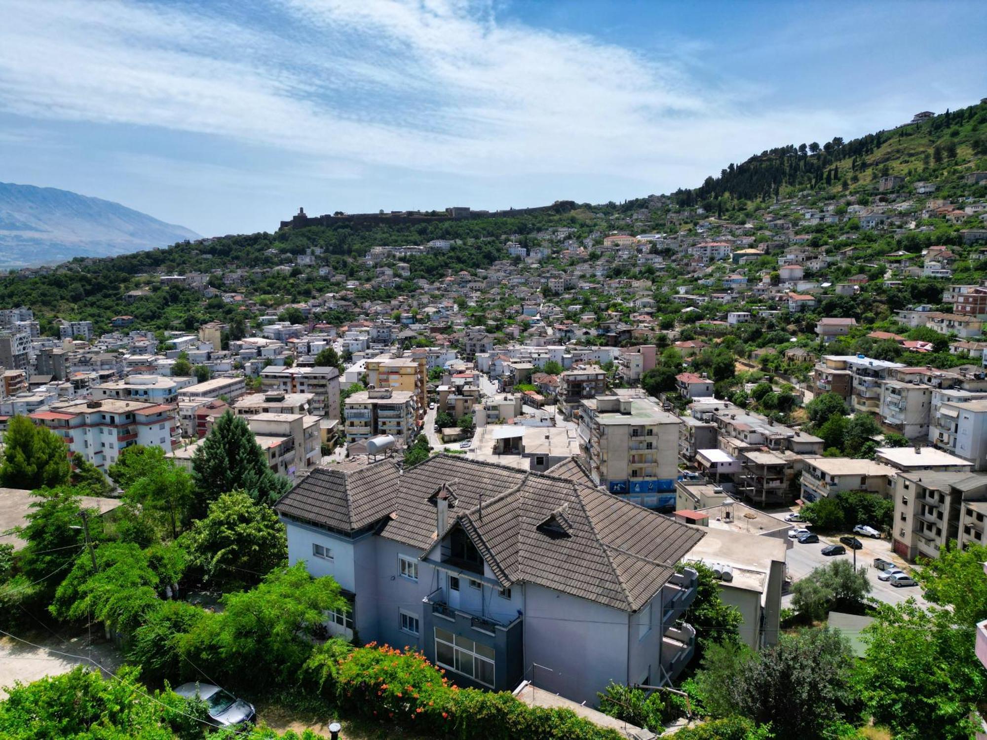 Vila Banushi Gjirokastër 외부 사진